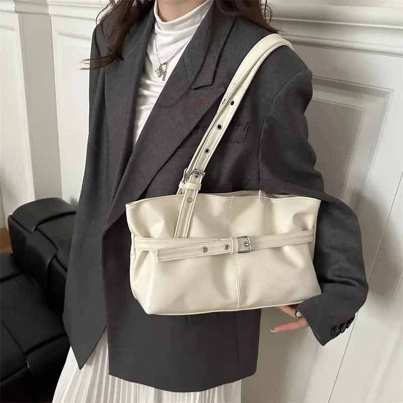 Ethnic Style Medium Tote Handbag for Women - Versatile Synthetic Leather & Canvas Daily Bag showcase 16