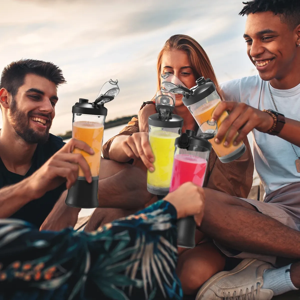 Portable Electric Blender 600ML with 6-Blade Design, USB Rechargeable 4000mAh Battery for Smoothies, Juices, Shakes - Perfect for Travel, Sports, and Kitchen Use showcase 15