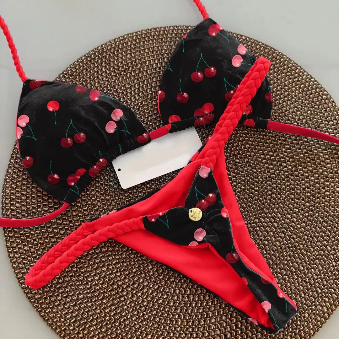 Women's Bikini Set Split Print Swimwear - Fashionable G-String Beach Holiday Swimsuit with Chest Pad, Quick Drying, High Elasticity showcase 2