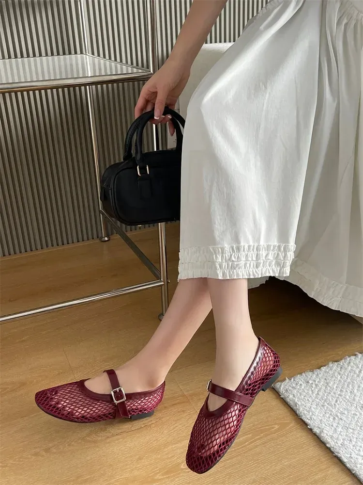 Eilyken Women's Summer Mesh Flat Sandals - Designer Casual Round Toe Buckle Strap Outdoor Dress Shoes showcase 2