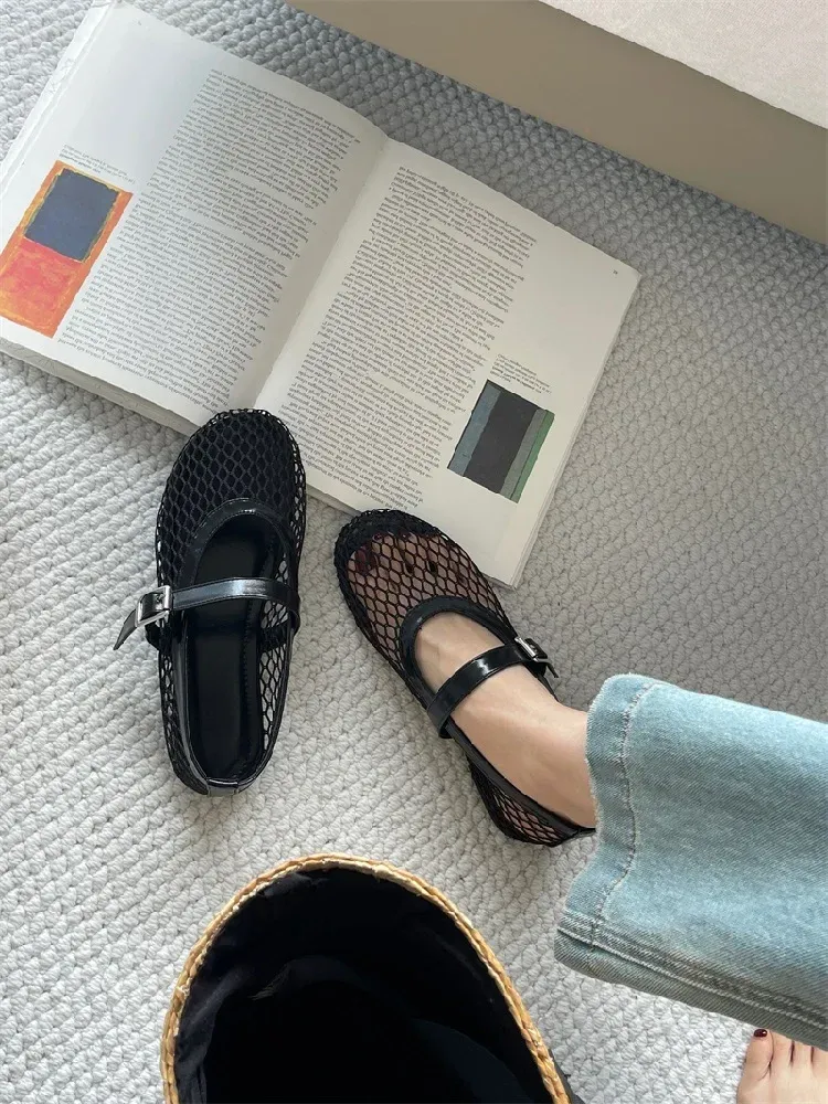 Eilyken Women's Summer Mesh Flat Sandals - Designer Casual Round Toe Buckle Strap Outdoor Dress Shoes showcase 10