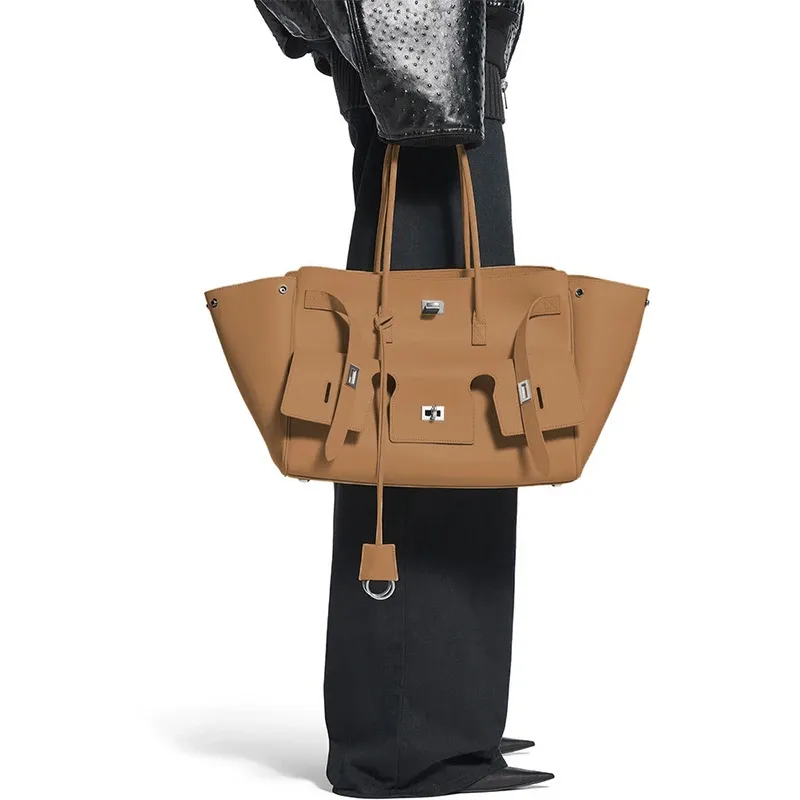 Luxury Rodeo Lock Tote Bag for Women - High-Quality PU Leather Commuter Shoulder Handbag with Large Capacity Storage thumbnail 5