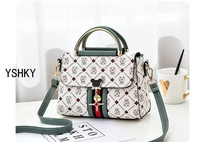 Fashionable Women's Luxury Shoulder Bag 2025 - Chic Crossbody Handbag for Stylish Ladies showcase 19