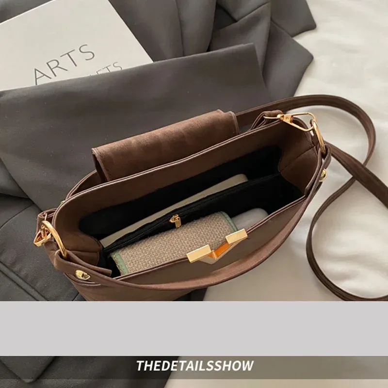Luxury Designer Shoulder Handbag for Women - Trendy Fashion Tote Bag for Ladies, Stylish Faux Leather Purse for Everyday Use thumbnail 6
