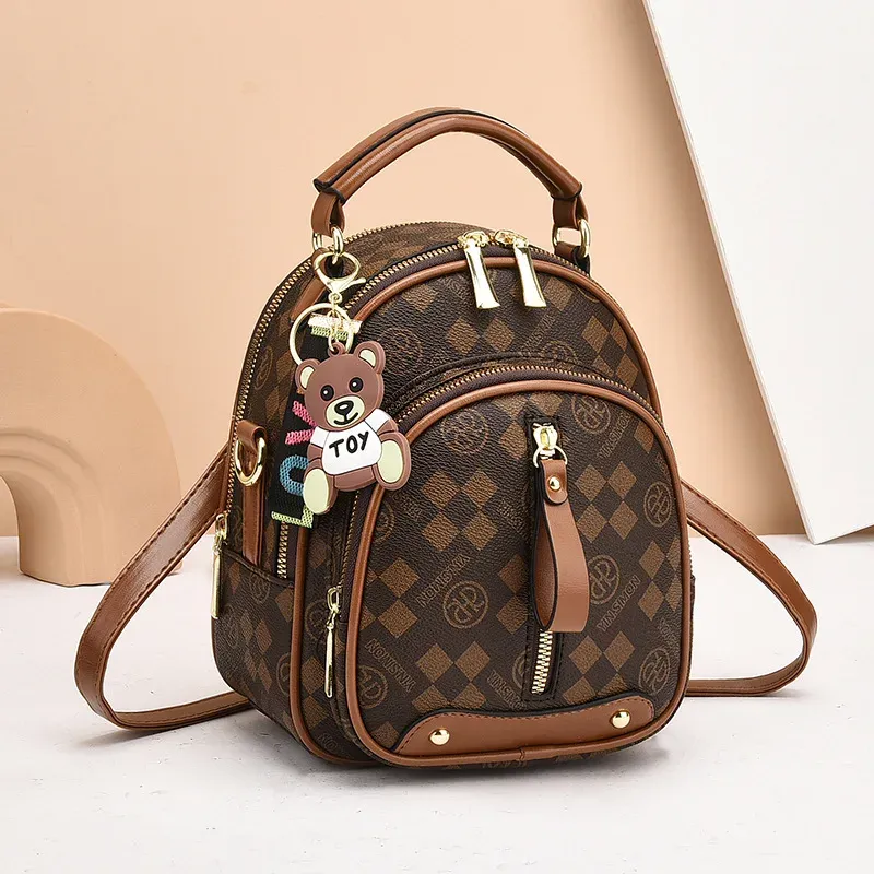 Women's Large Capacity PU Leather Shoulder Bag - Stylish Lychee Pattern Portable Bucket Messenger Bag for Ladies showcase 1