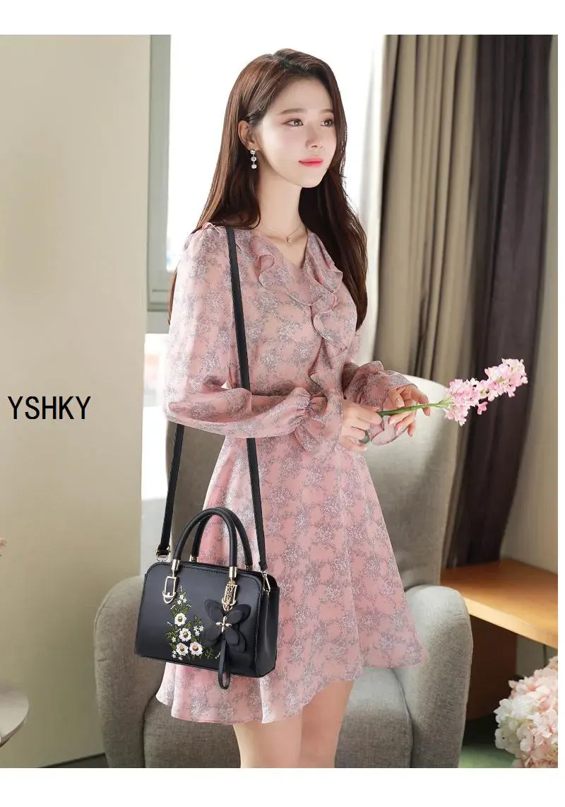 Women's Large Capacity PU Leather Shoulder Bag, Stylish Lychee Pattern Bucket Messenger Bag, Versatile Portable Handbag for Ladies showcase 3