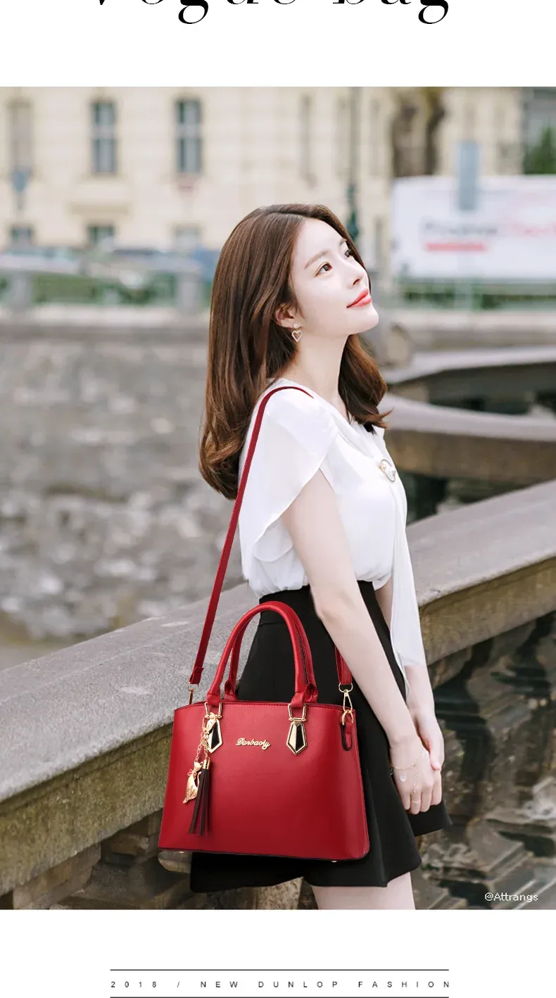 Luxury Fashion Handbag for Women - Designer Shoulder Bag, Casual Messenger Bag, Versatile Composite Design for 2025 showcase 3