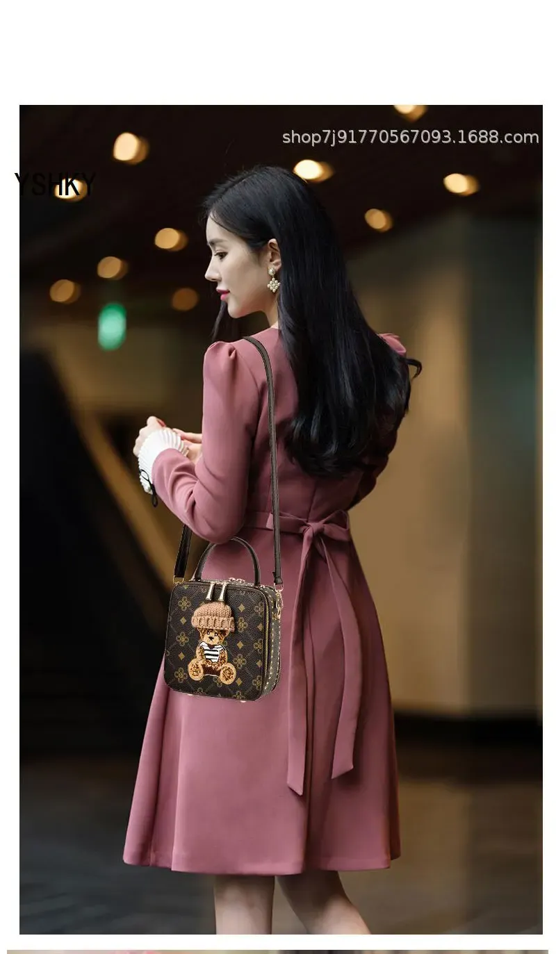 New Fashion Women's Luxury Designer Shoulder Bag & Crossbody Handbag - Versatile & Stylish for Everyday Use showcase 14