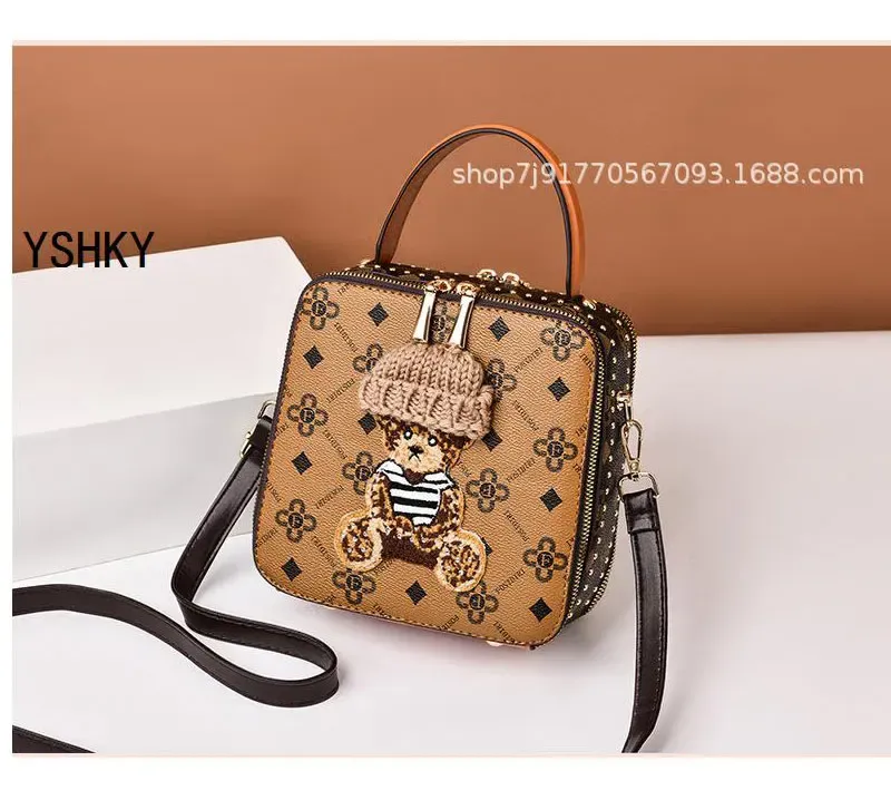 New Fashion Women's Luxury Designer Shoulder Bag & Crossbody Handbag - Versatile & Stylish for Everyday Use showcase 16