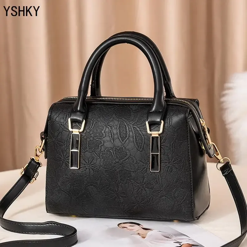 Women's Large Capacity Canvas Shoulder Tote Bag - Versatile Crossbody Handbag for Casual Everyday Use showcase 4