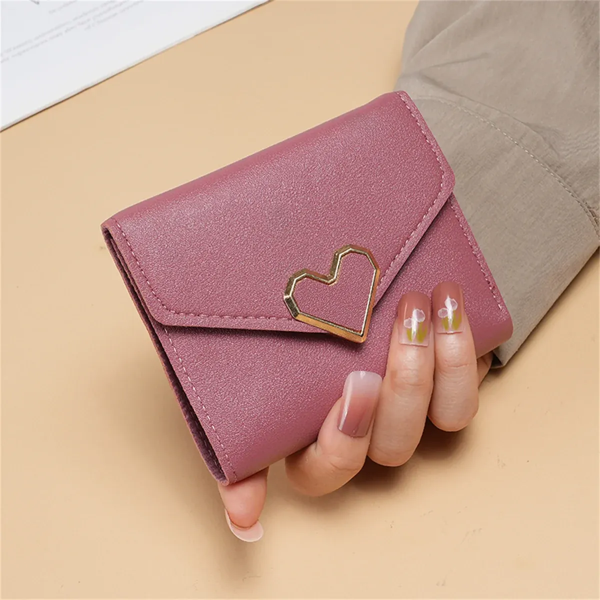 Cute Heart Buckle Mini Coin Purse for Women & Girls - Korean Style Small Wallet for Students, Ladies, and Everyday Use showcase 6