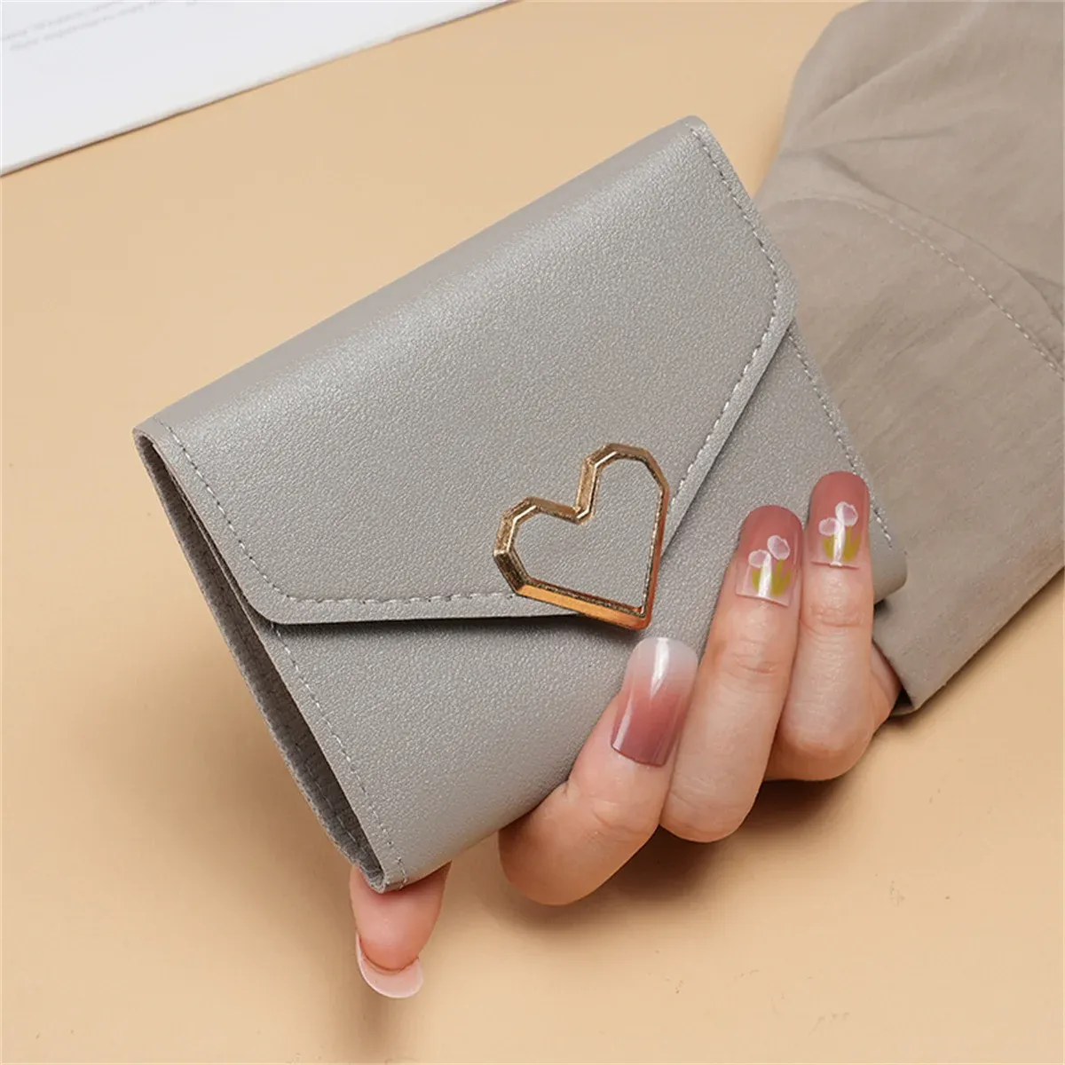 Cute Heart Buckle Mini Coin Purse for Women & Girls - Korean Style Small Wallet for Students, Ladies, and Everyday Use thumbnail 3