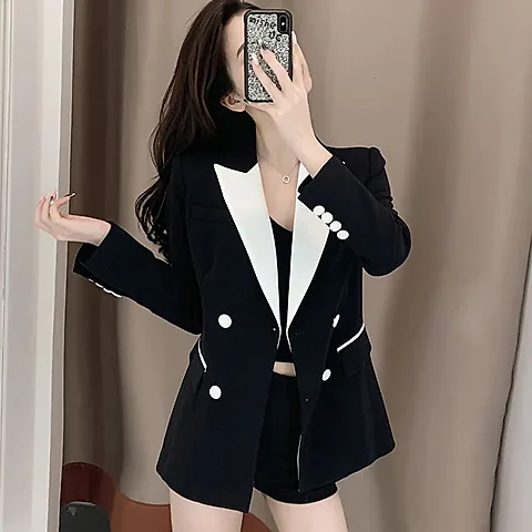 Women's Contrast Color Blazer Jacket - Stylish Autumn Trench Coat Design for Fashionable Ladies