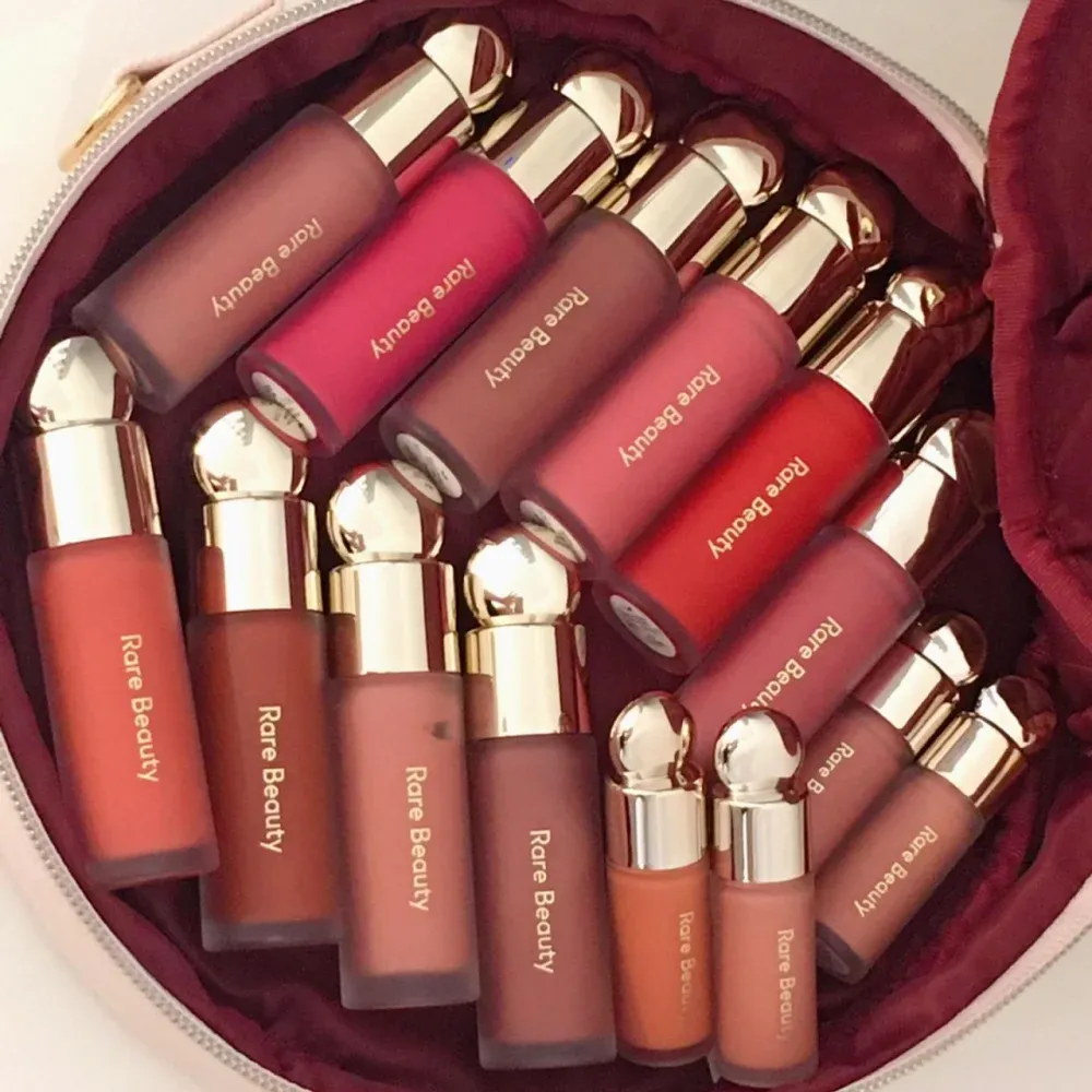 Rare Beauty Matte Lasting Blurred Bouncy Melting Blush - Cushiony Cream-to-Powder, Sweat & Humidity Resistant Liquid Formula for Natural Glow showcase 15