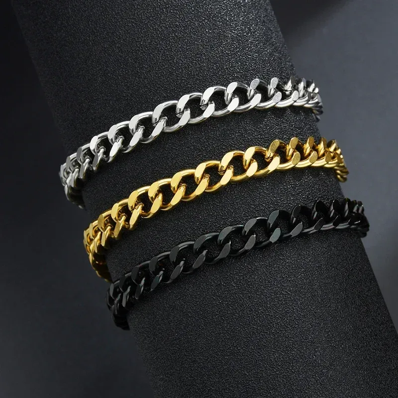 Wannee Trendy Cuban Chain Bracelet for Men & Women, Classic Stainless Steel 3-7mm Width, Ideal for Parties & Gifts showcase 2