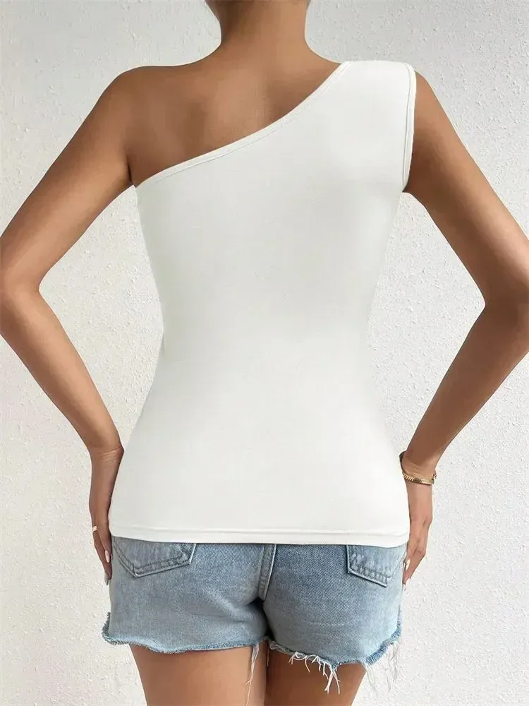 Women's One Shoulder Pleated Tank Top - Solid Sleeveless Ruched T-Shirt for Summer Streetwear, Chic Off-the-Shoulder Style - Image 3