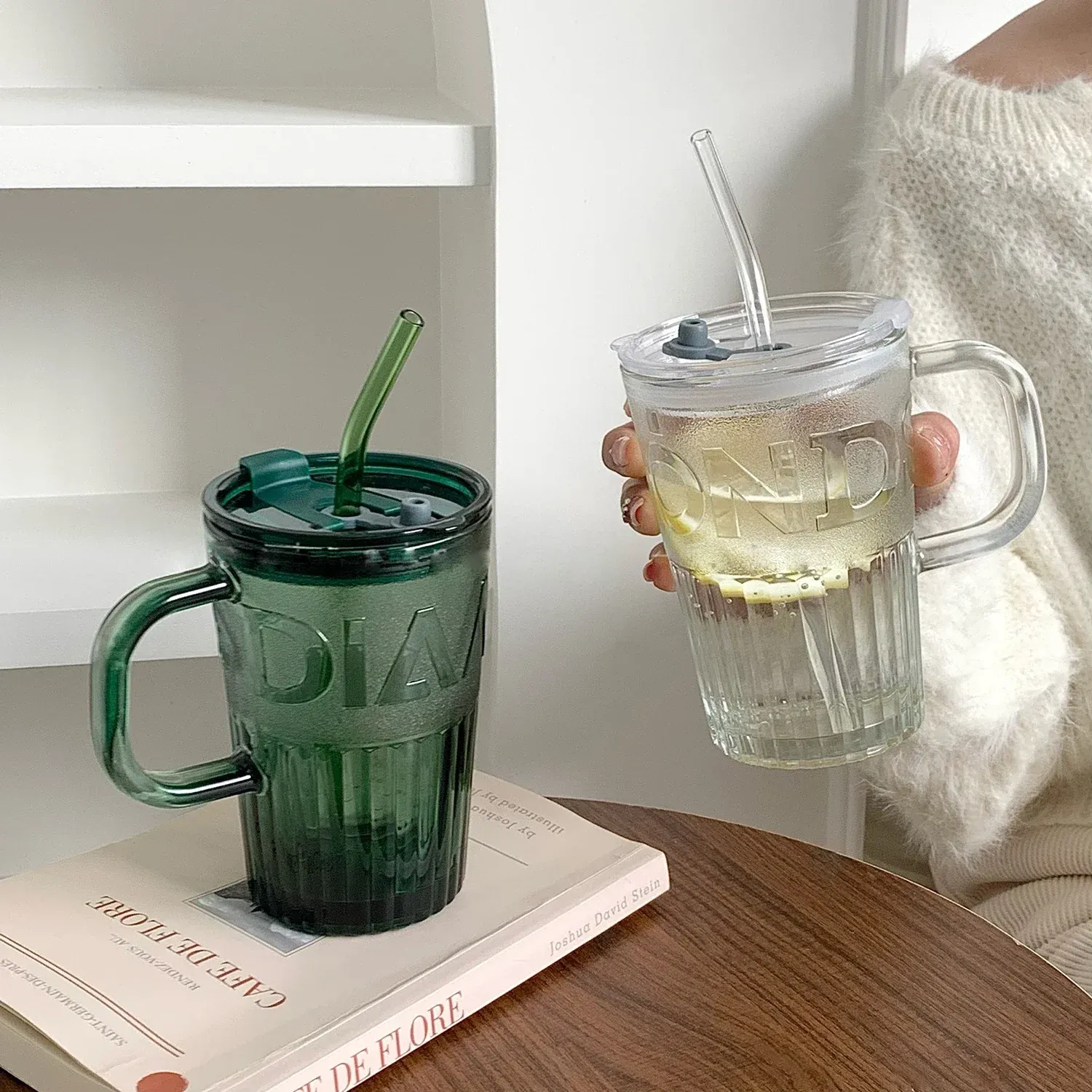 400ml Retro Glass Tumbler with Lid and Straw, Thick Glass Coffee Mug for Juice, Milk, Mocha, Transparent/Green - Image 2