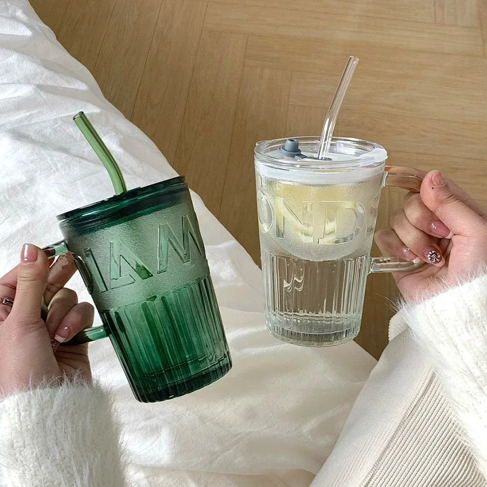 400ml Retro Glass Tumbler with Lid and Straw, Thick Glass Coffee Mug for Juice, Milk, Mocha, Transparent/Green - Image 1