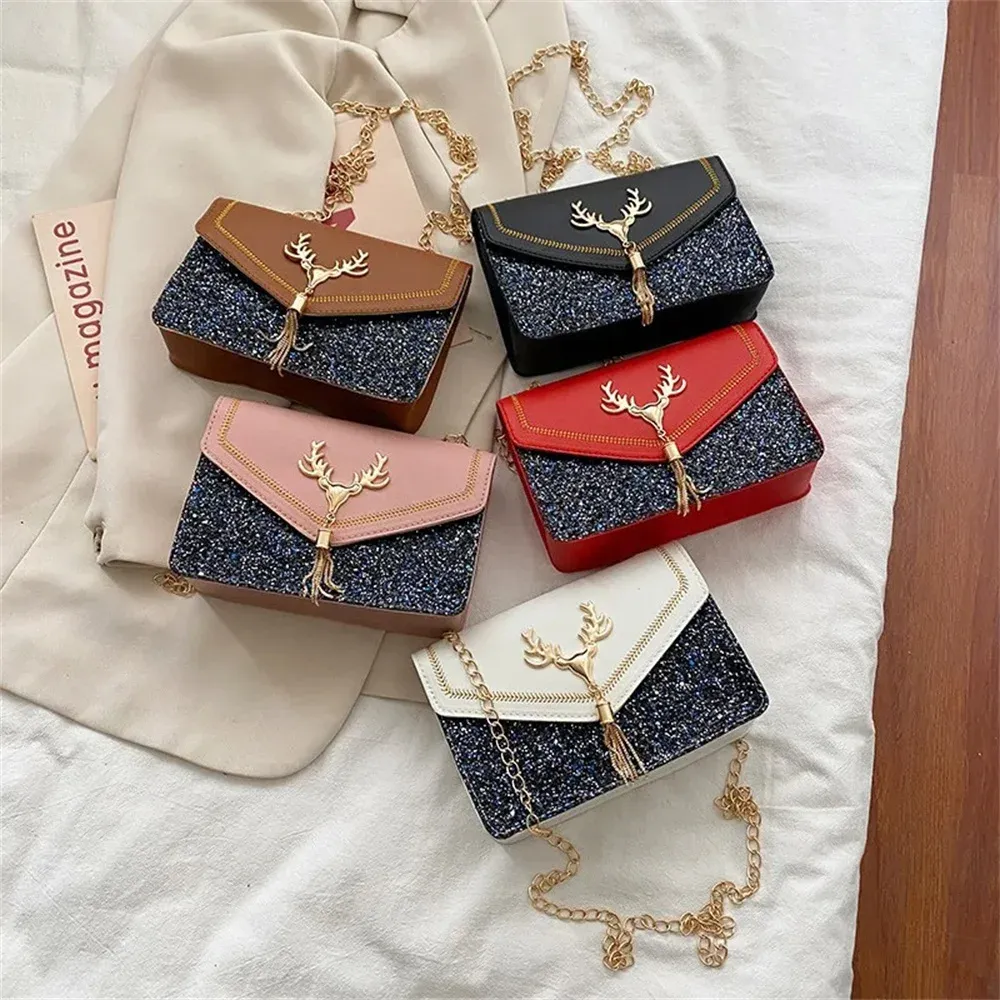 Luxury Deer Head PU Leather Shoulder Bag for Women, Fashionable Chain Underarm Handbag, Small Square Design for Casual Outings & Shopping showcase 3