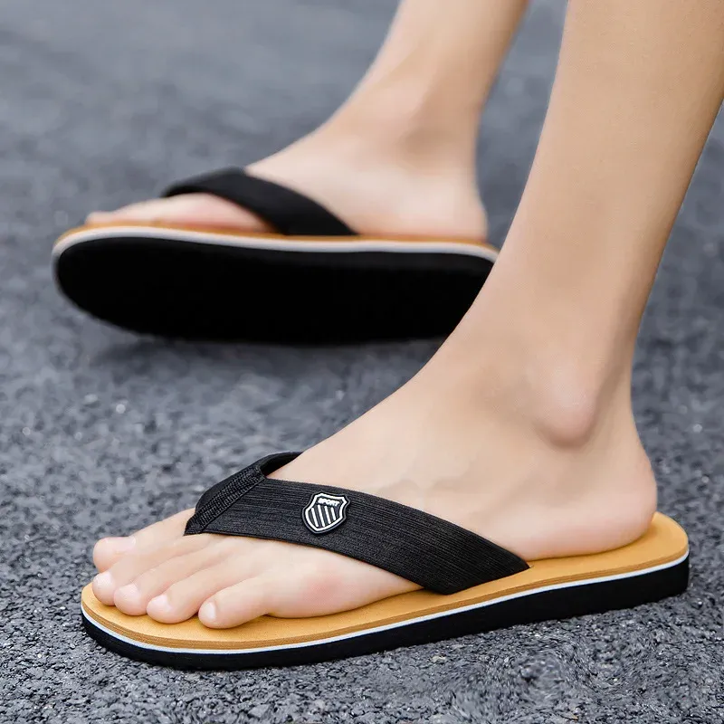 Men's Casual Flip Flops Fashion Beach Shoes - Summer Non-Slip Flat Slides, Comfortable Indoor House Slippers for Men, Large Sizes Available - Image 2