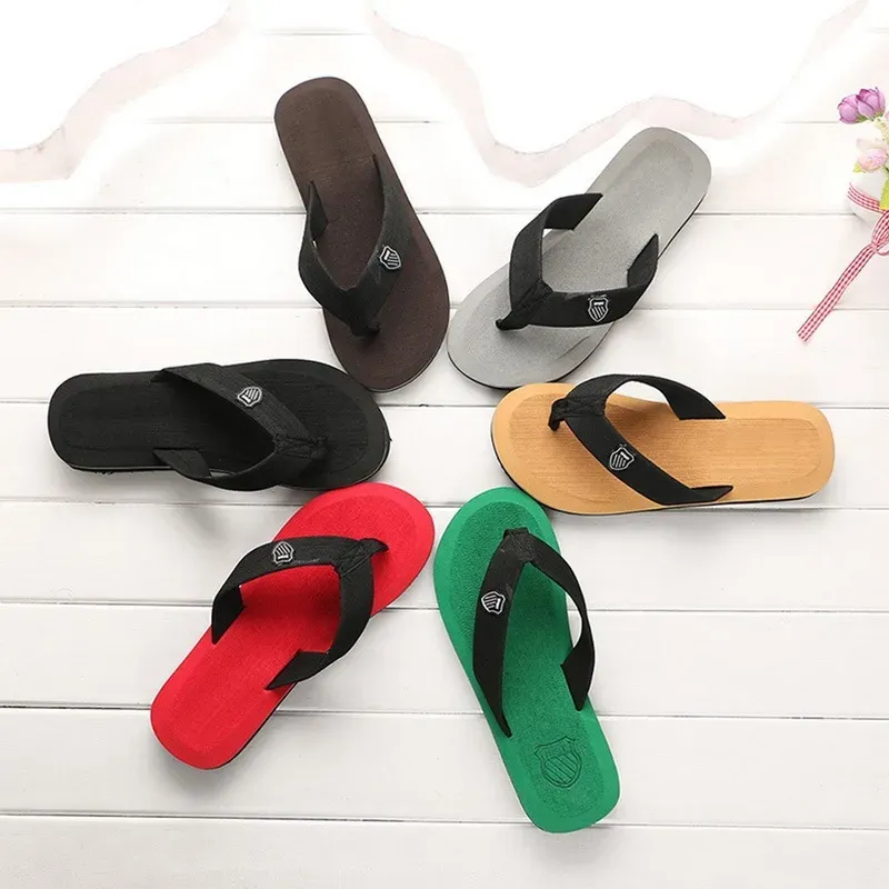 Men's Casual Flip Flops Fashion Beach Shoes - Summer Non-Slip Flat Slides, Comfortable Indoor House Slippers for Men, Large Sizes Available showcase 3