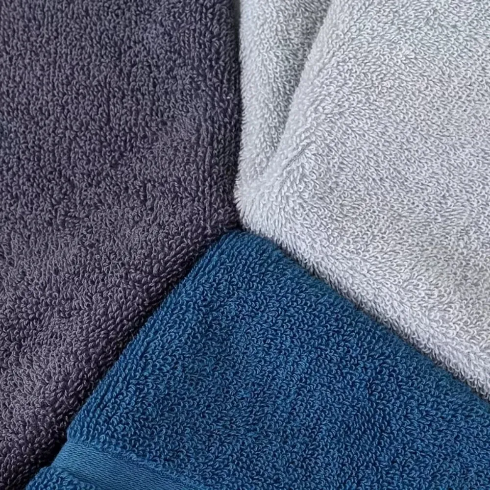 3-Piece Set Quick Dry Bath Towel for Adults - Plush Soft Thick Bath Sheet, Highly Absorbent & Fast Drying for Home, Spa, Gym - Elegant Bathroom Decor - Image 4