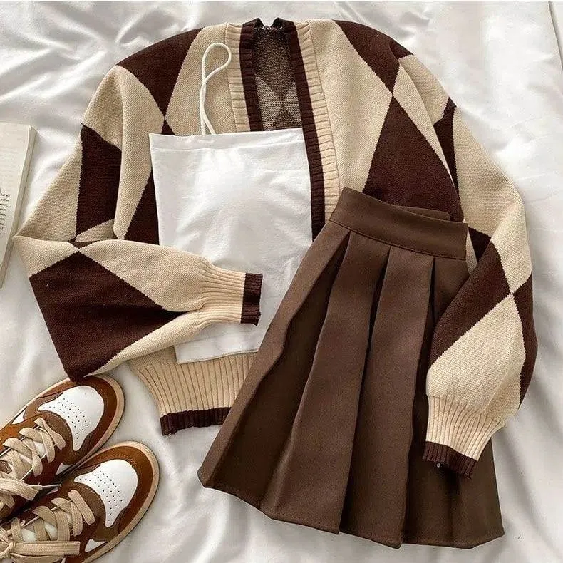 Women's Preppy Style Brown and Beige Argyle Knit Cardigan and Solid Pleated Mini Skirt Two Piece Co-ord Set thumbnail 4