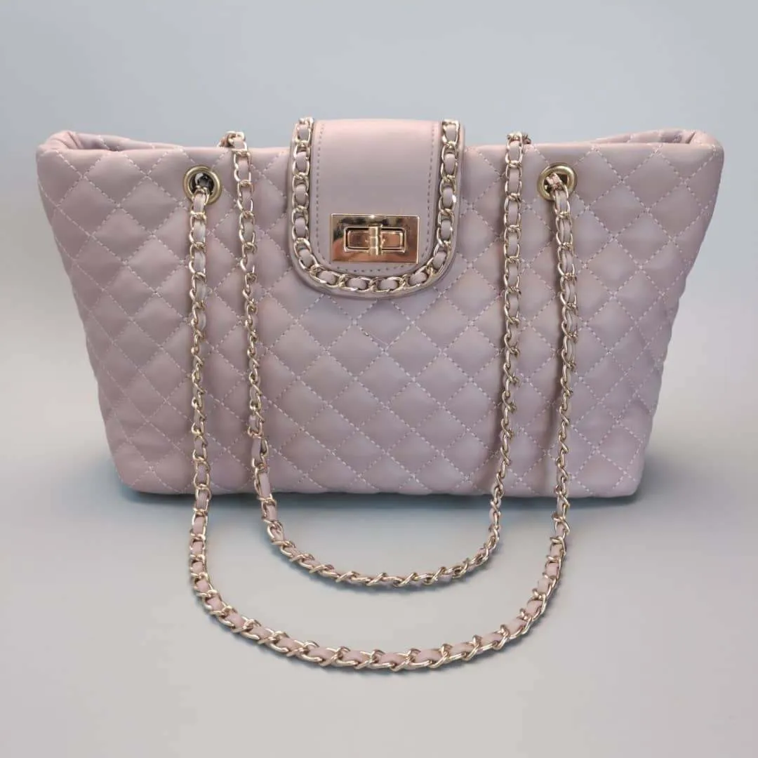 Women's I.T Goledy Quilted Tote Bag Large Chain Shoulder Handbag with Gold Turn Lock Closure thumbnail 1