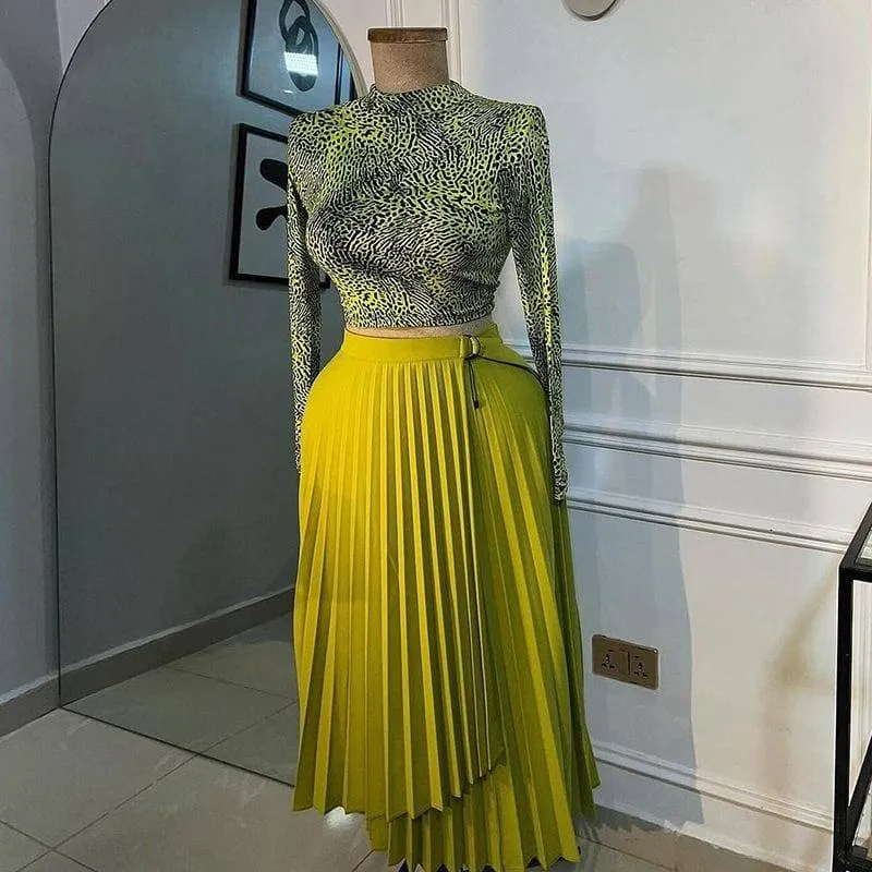 Women's Neon Yellow Animal Print Crop Top and Asymmetric Pleated Maxi Skirt 2-Piece Long Sleeve Set thumbnail 4