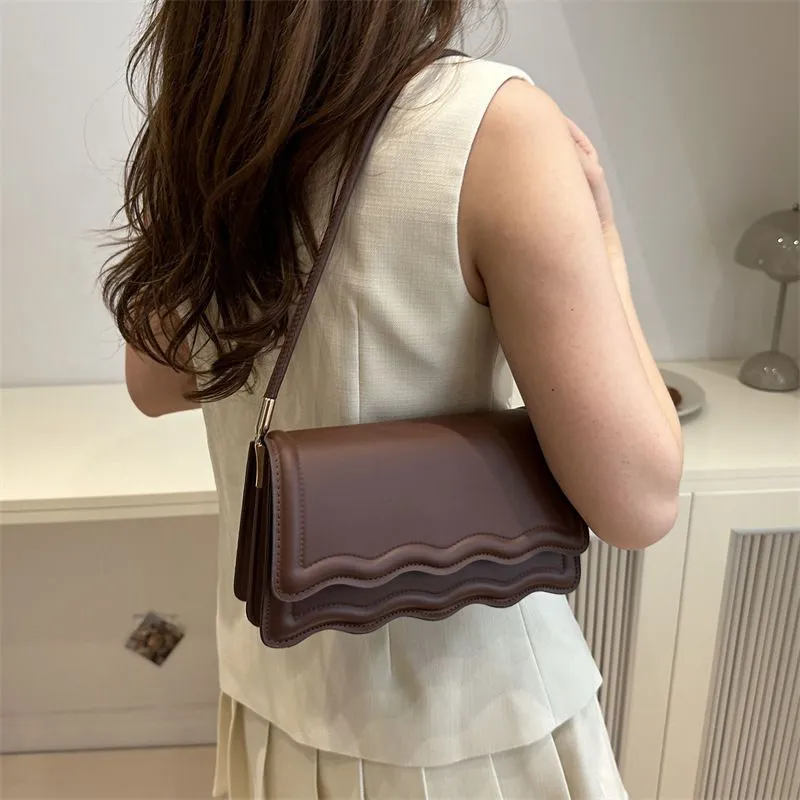 Women's Wavy Edge Flap Handbag Scalloped Layered Shoulder Bag Modern Rectangular Purse in 6 Vibrant Colors thumbnail 3