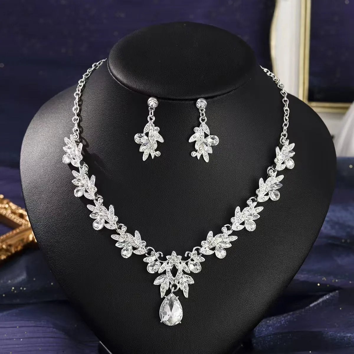 Women's Crystal Leaf Statement Necklace and Earring Set Gold Tone Floral Teardrop Gemstone Jewelry thumbnail 5
